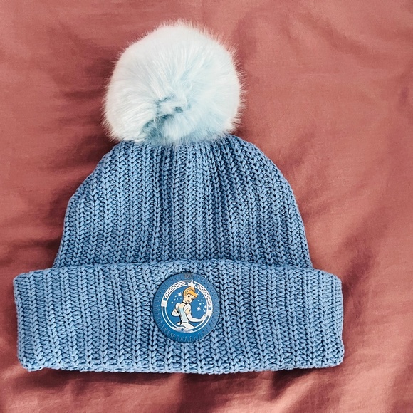 Love Your Melon Accessories - Disney x Love Your Melon - Preloved Disney Princess Cinderella, w/ Pom Pom